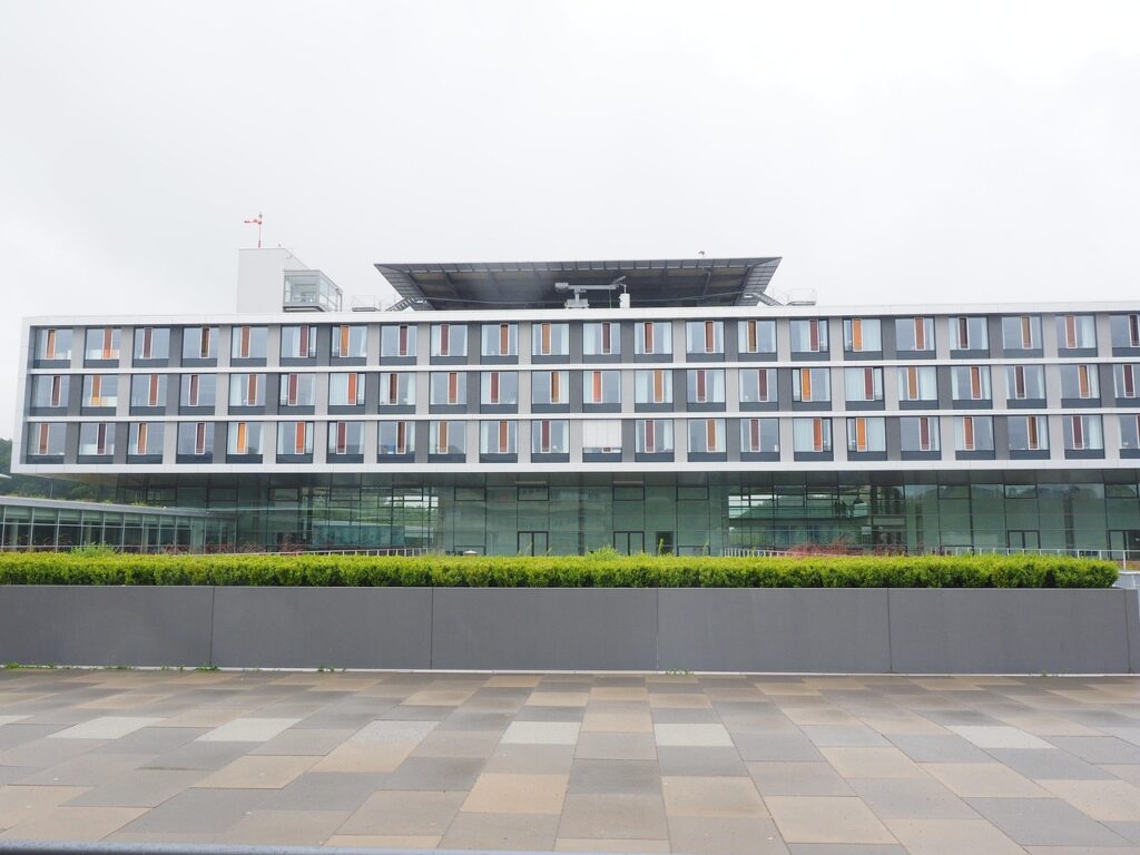 university hospital ulm, university hospital, ulm, building, uni ulm, university, university of ulm, architecture, medical faculty, university medicine, health care, clinic, hospital
